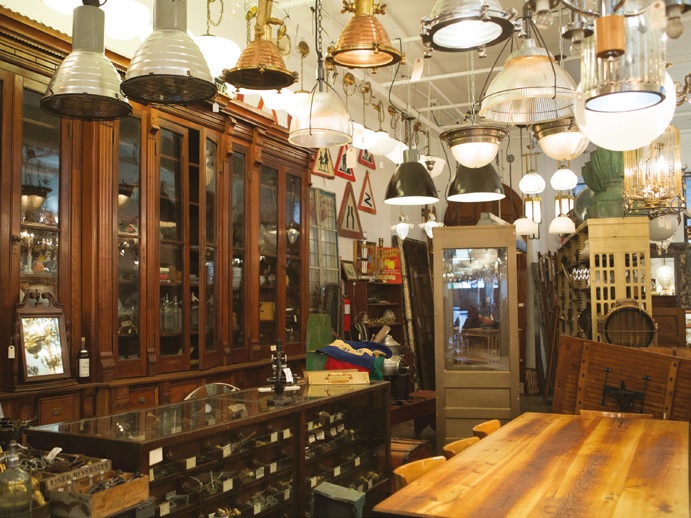 Antique Hunting In New York The Top Places To Visit Antique Collecting