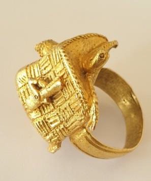 Ashante prestige ring in gold. 19th Century POA (Ian Shaw)