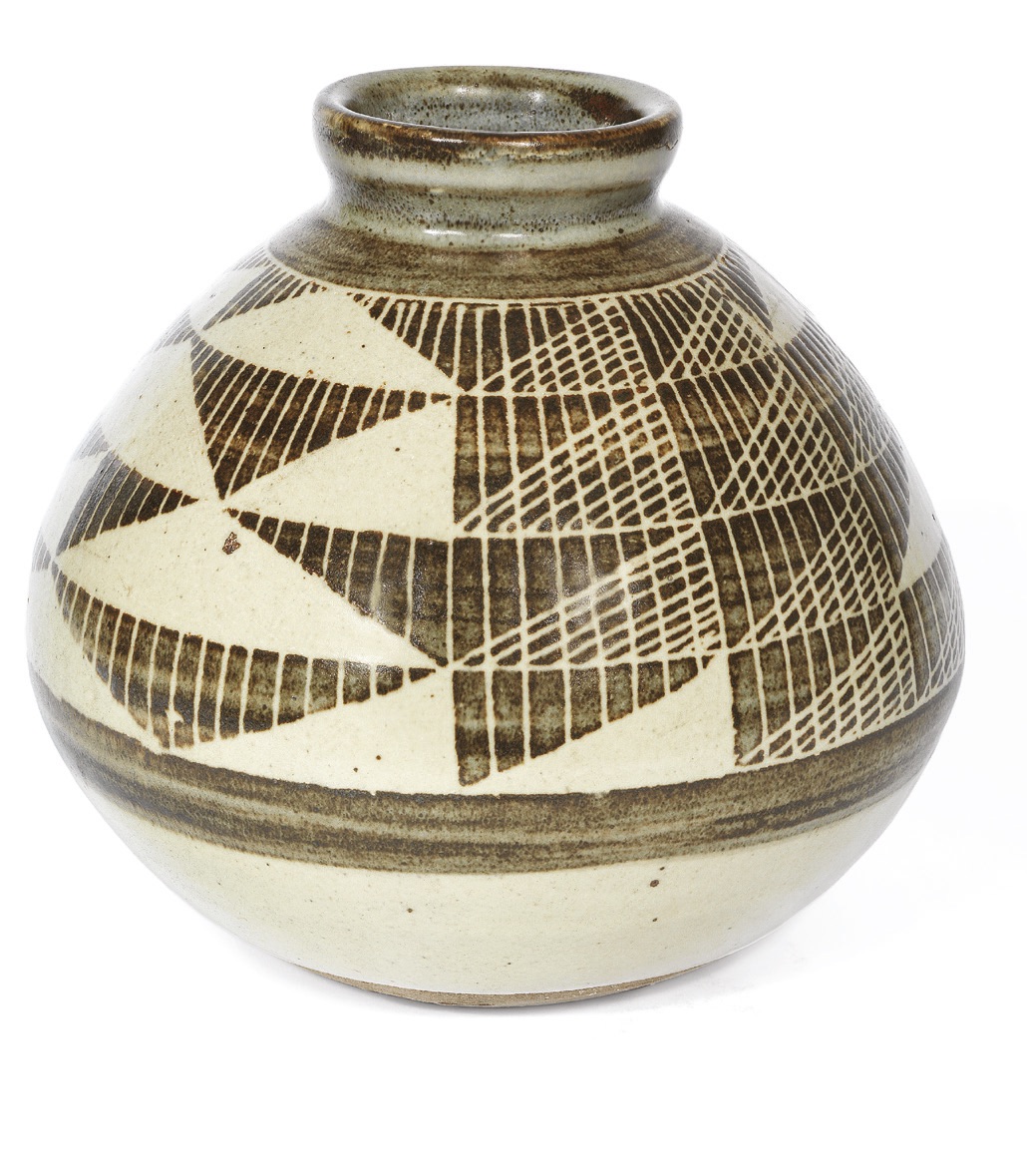 Leach Pottery, globular glazed vase
