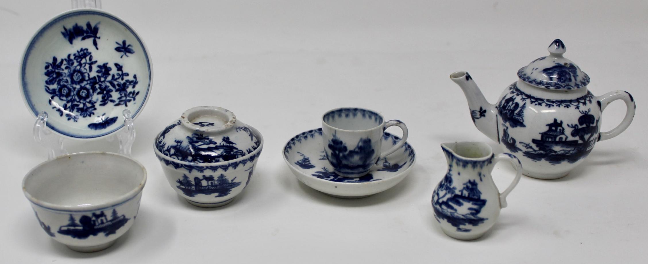 A selection of Lowestoft porcelain