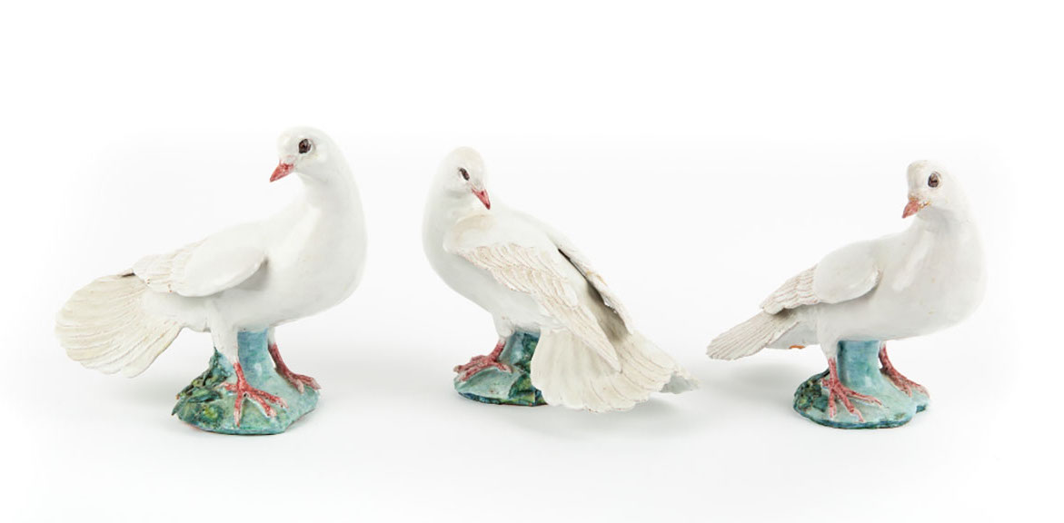 hree pottery doves by Lady Anne Gordon