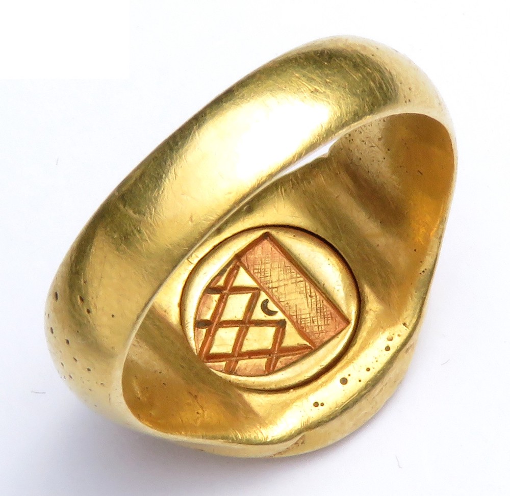 17th century gold signet ring