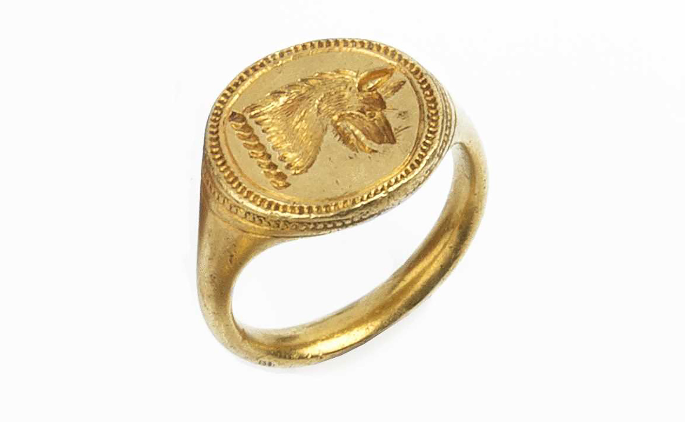 An antique gold signet ring