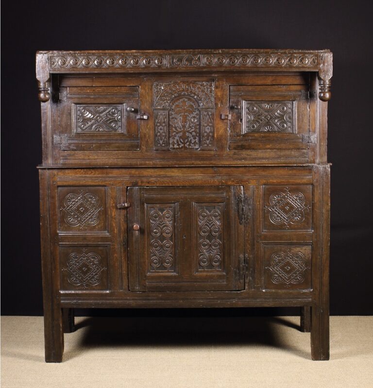 Guide to antique Charles II furniture - Antique Collecting
