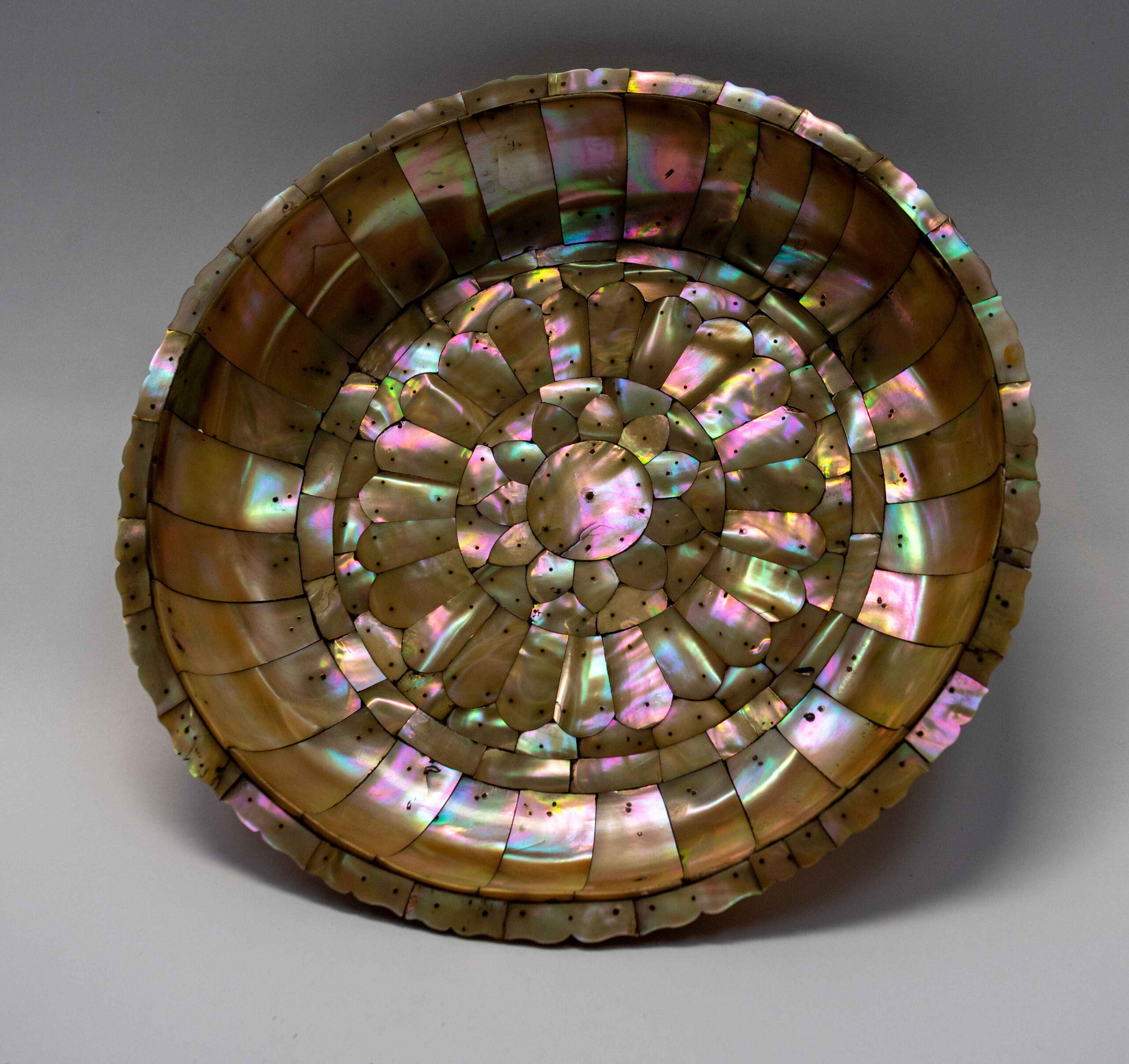 Late 16th or early 17th century mother-of-pearl, Indo-Portuguese dish