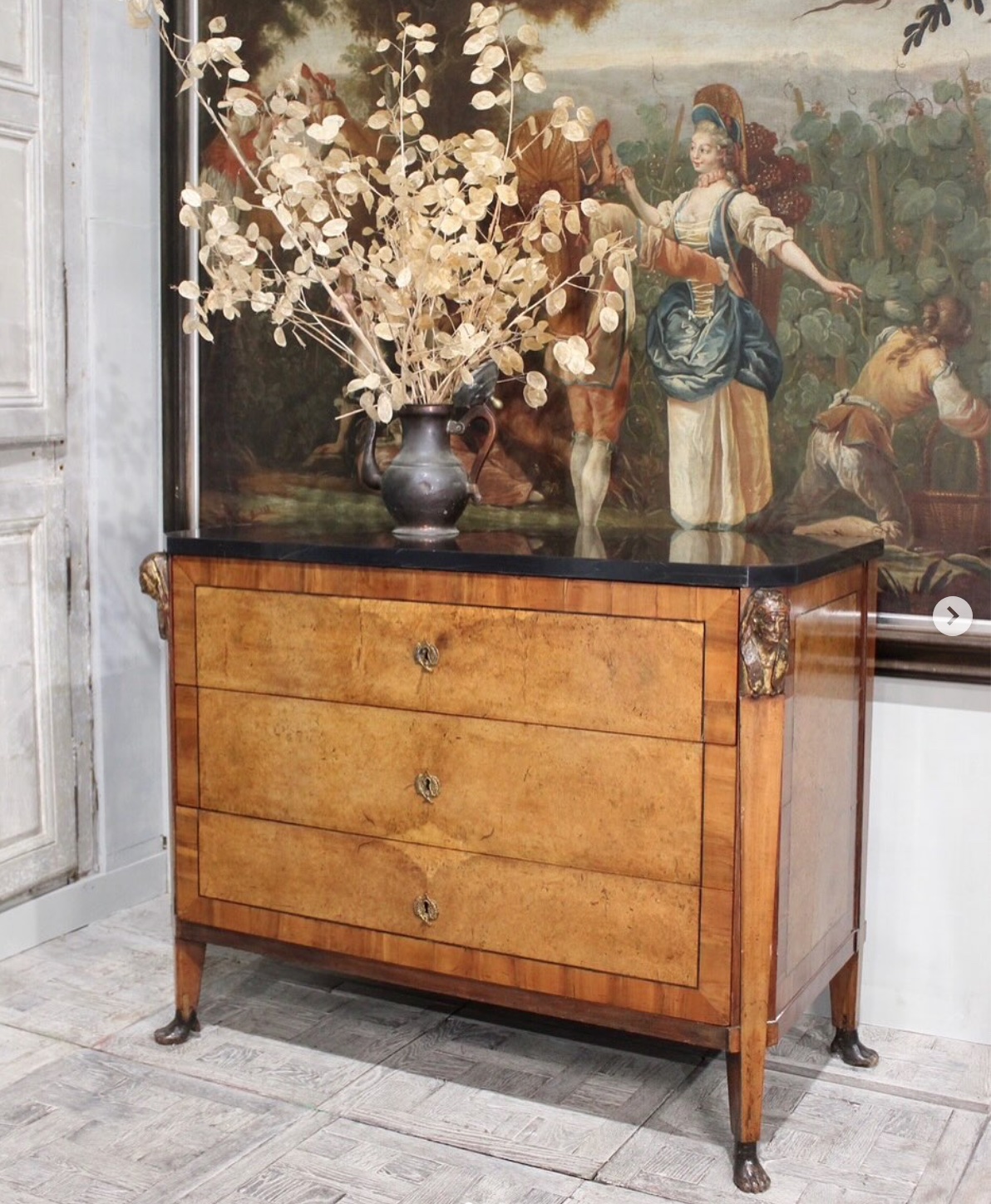 A late 18th century burr fronted three drawer commode