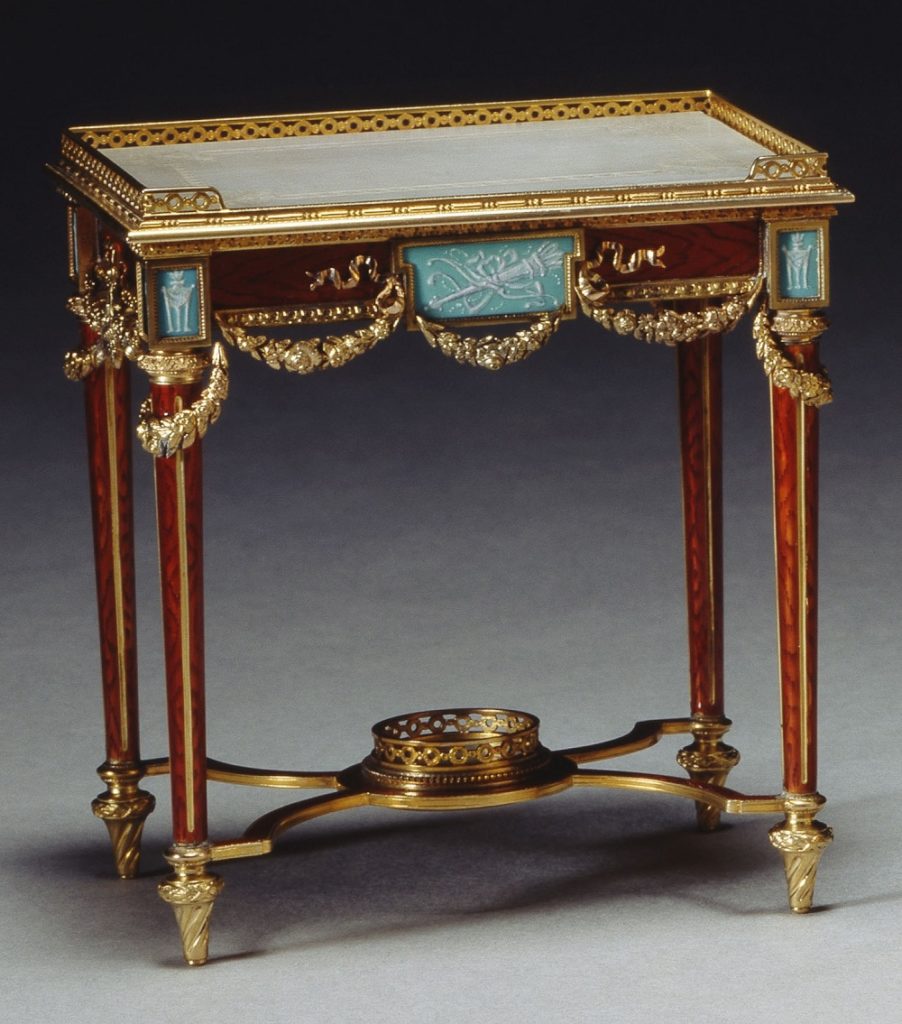 Miniature table, Wartski Faberge - Wartski 1947, image courtesy of Royal Collection Trust ©Her Majesty Queen Elizabeth II 2018